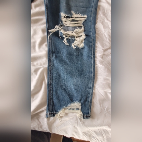 American eagle distressed 14 blue mom jean - Picture 4 of 10